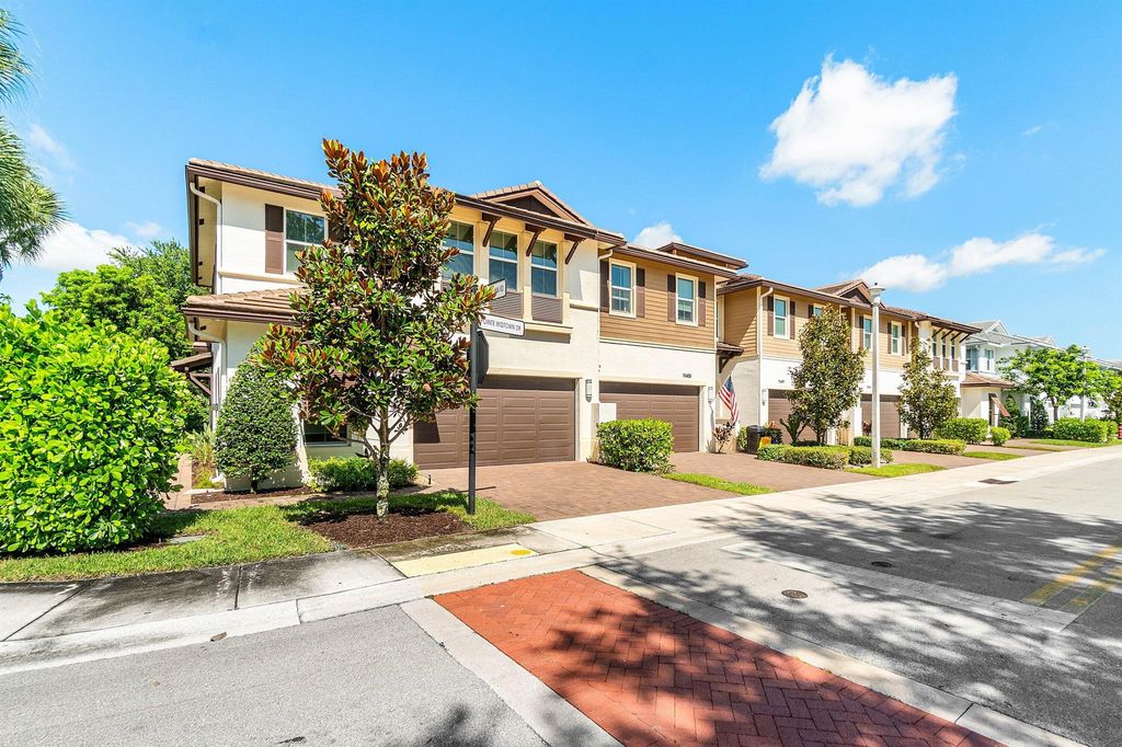 Photo of 11401 Pointe Midtown Drive, Palm Beach Gardens, FL 33418 (MLS # R11118733)