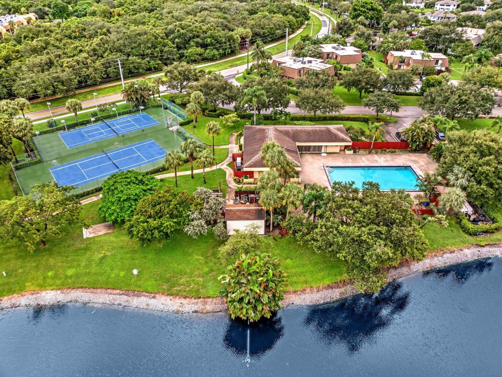 Photo of 2909 SW 22ND Circle #38B, Delray Beach, FL 33445 (MLS # B26072717)