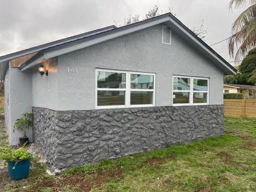 Updated 3 bedroom home ready for immediate occupancy! Bright granite kitchen with newer stainless steel appliances, updated bathrooms, and spacious fenced backyard! Convenient access to downtown Fort Pierce, shopping, restaurants, entertainment, and highways! Call today to schedule a private showing.