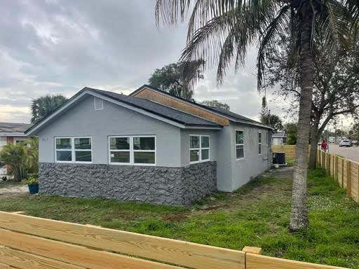 Photo of 1617 Avenue E, Fort Pierce, FL 34950 (MLS # B26029410)