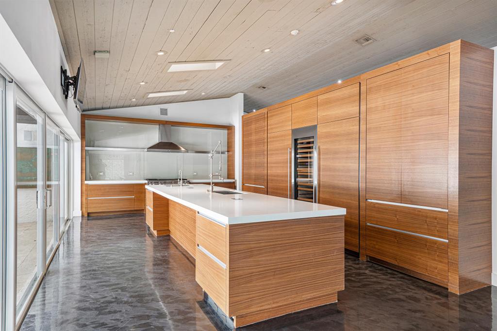 BOCA RATON BATH & TENNIS - Residential