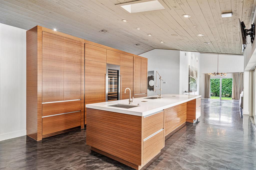 BOCA RATON BATH & TENNIS - Residential