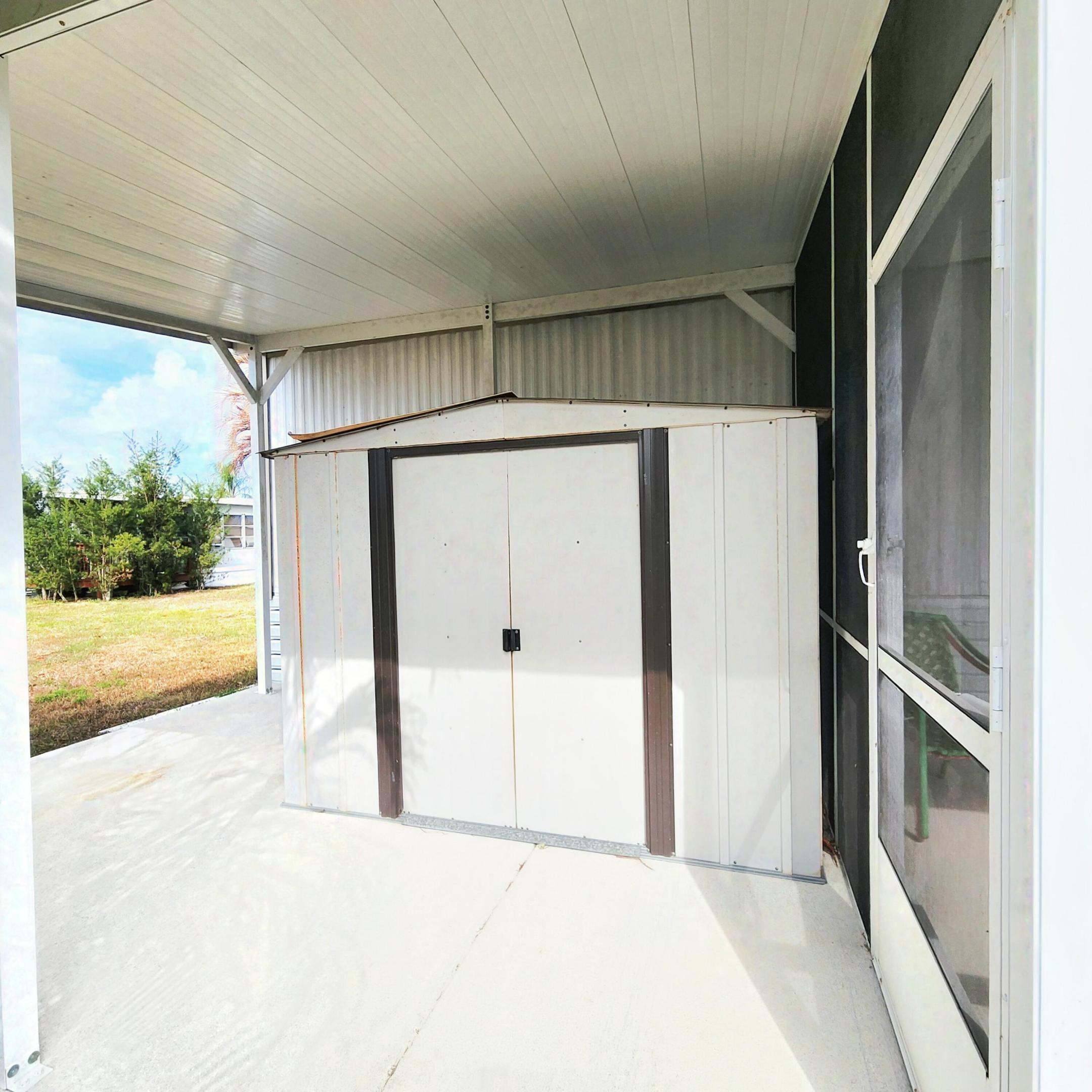 Spanish Lakes One - Residential