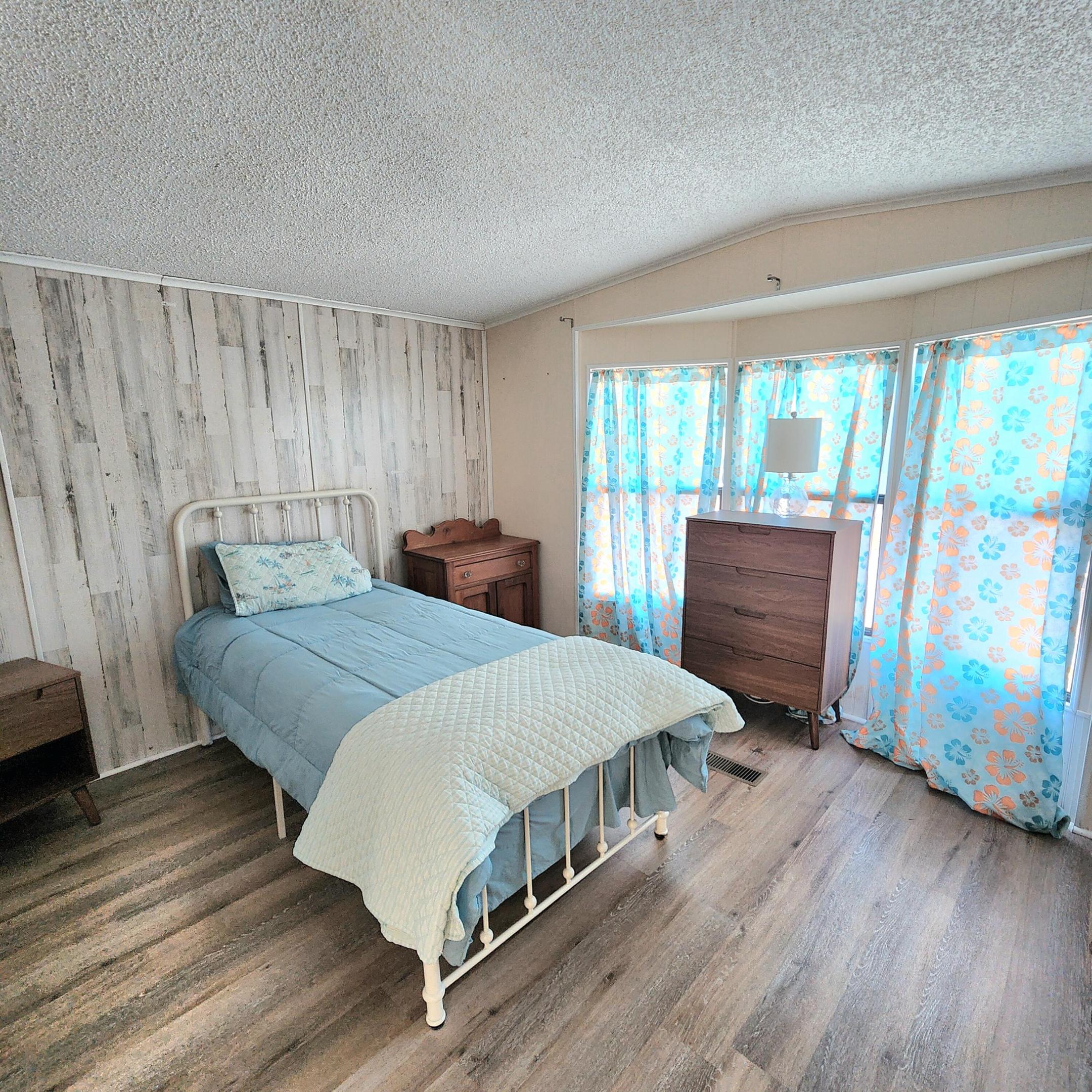 Spanish Lakes One - Residential