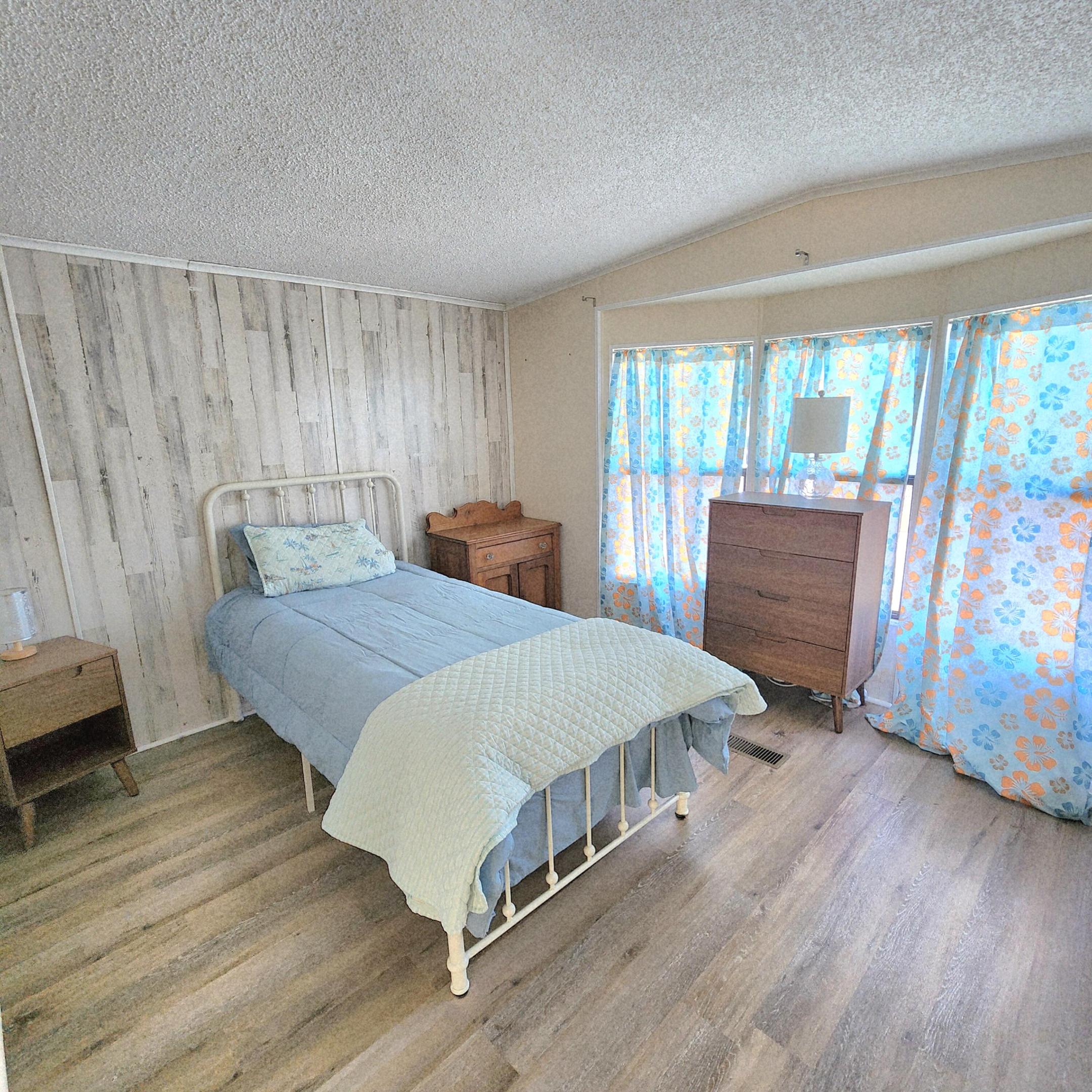 Spanish Lakes One - Residential