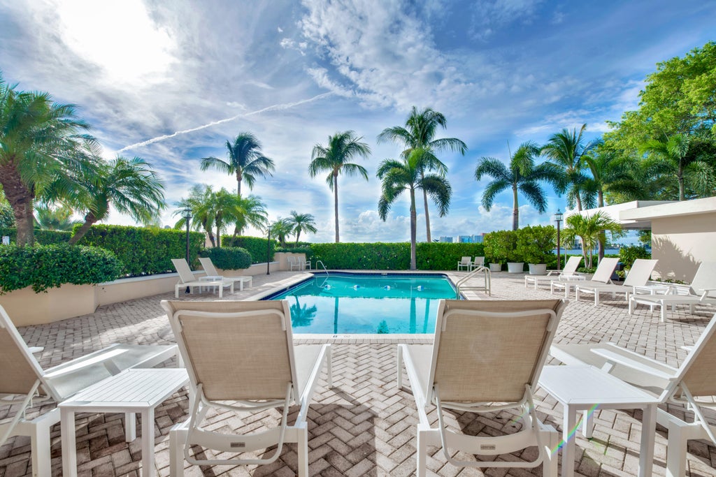 Photo of 250 Bradley Place #504, Palm Beach, FL 33480 (MLS # B26079968)