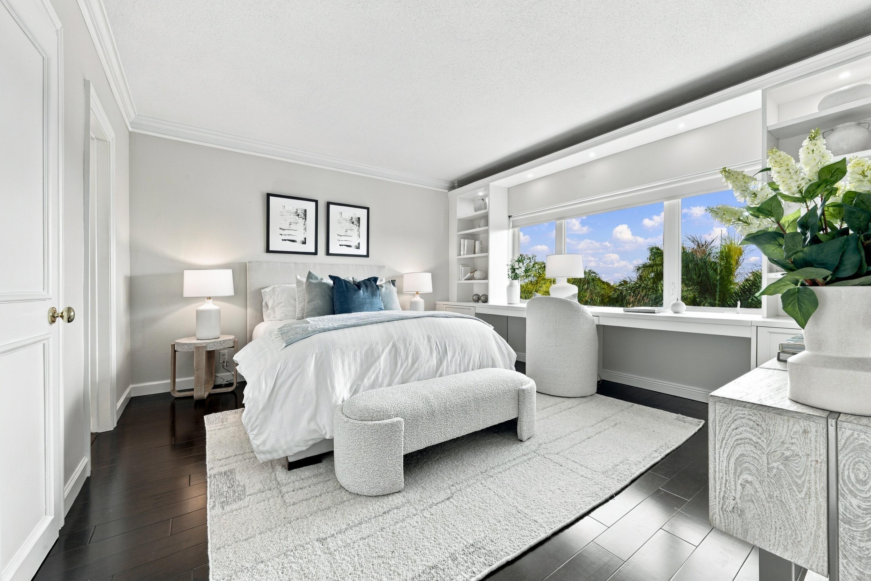 250 Bradley Place 504, Palm Beach, FL, 33480/$2,595,000 1 250 Bradley Place 504