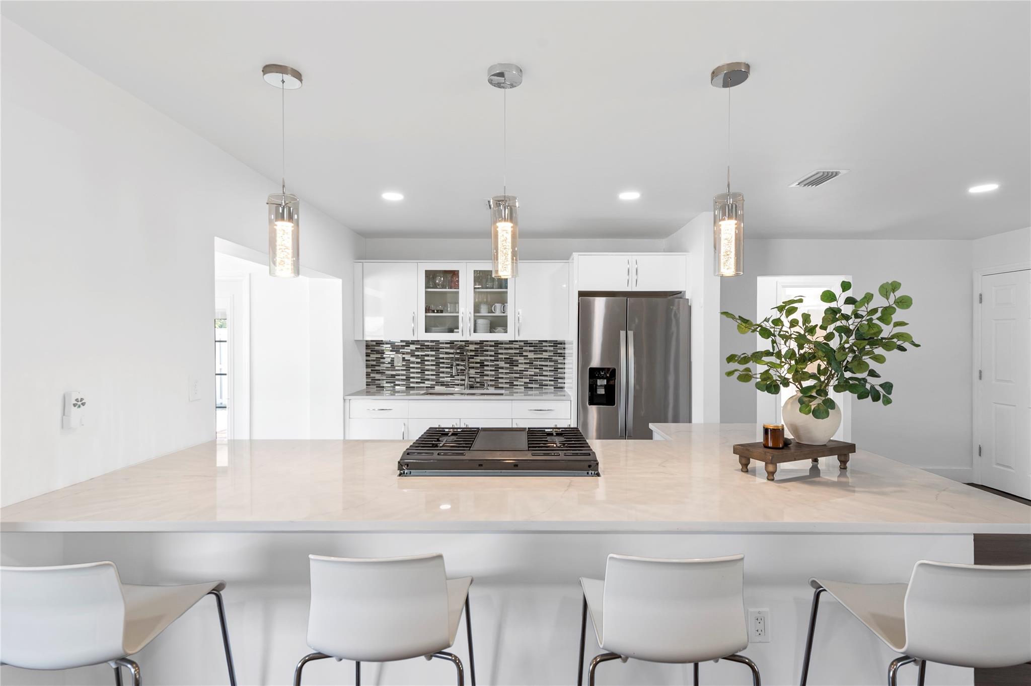 8360 NW 29th St