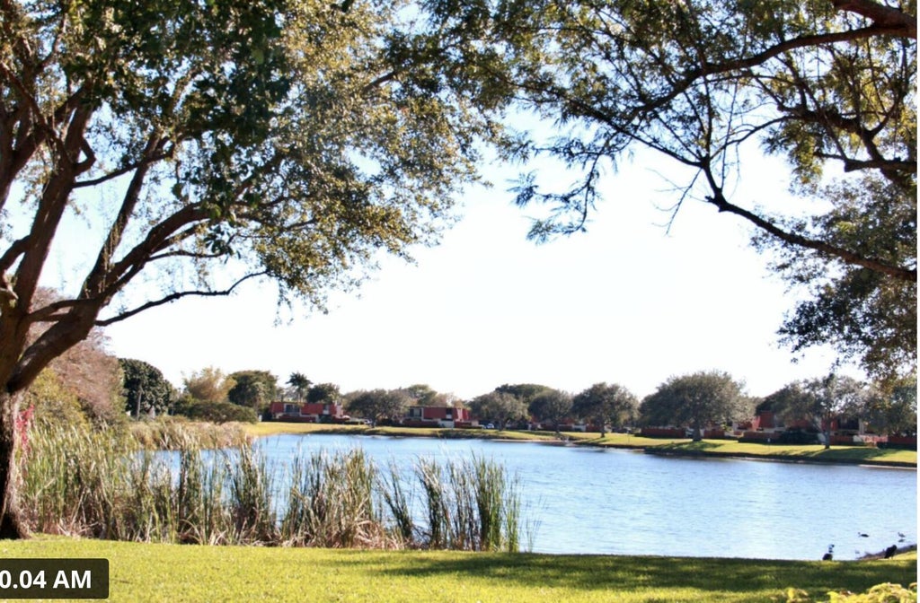 Photo of 3915 Victoria Drive NE, West Palm Beach, FL 33406 (MLS # B26037197)