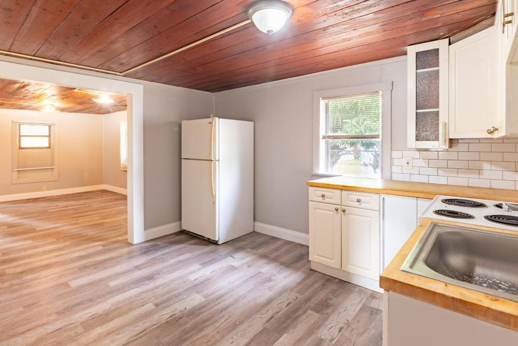 Photo of 526 22nd Street, West Palm Beach, FL 33407 (MLS # R11158587)