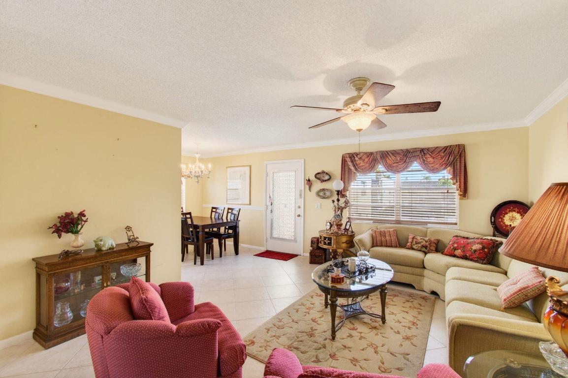 KINGS POINT - Residential