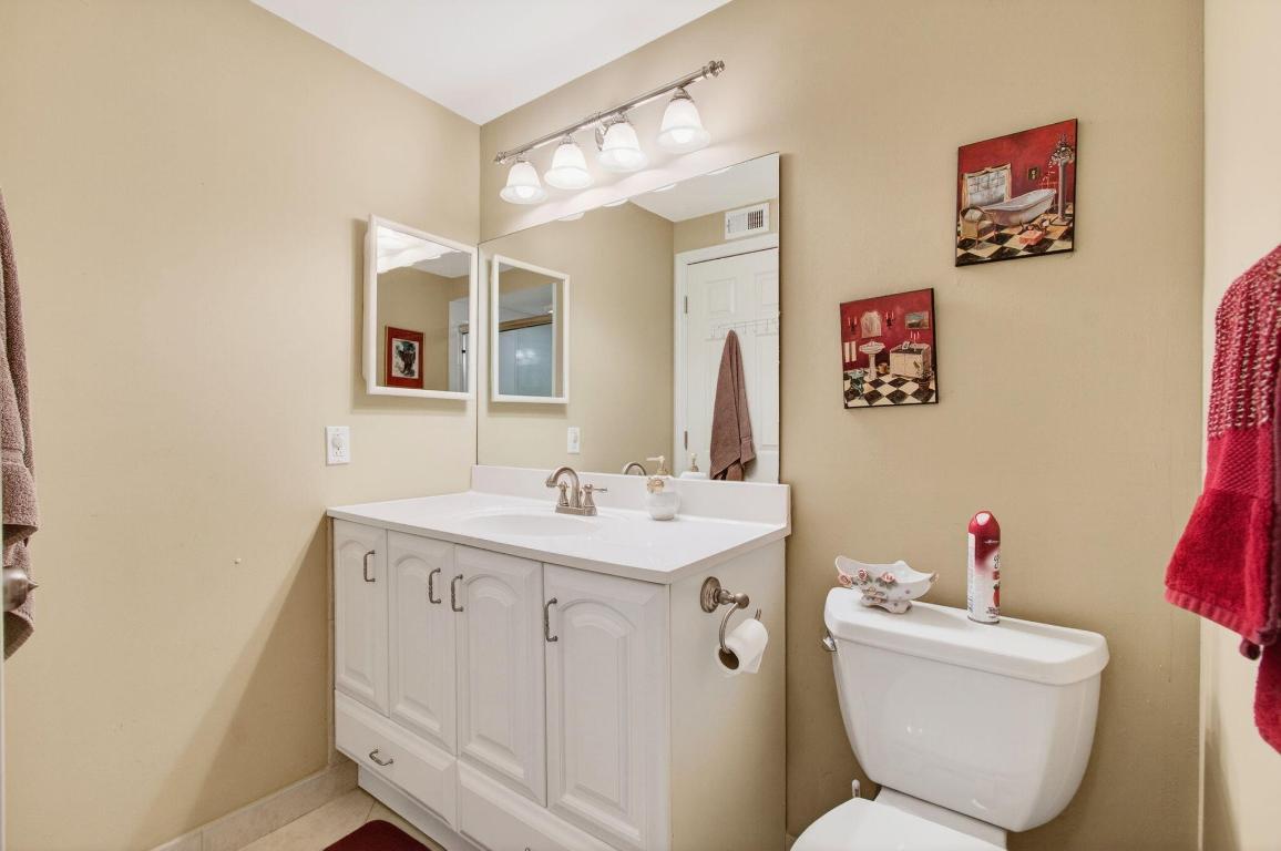 KINGS POINT - Residential