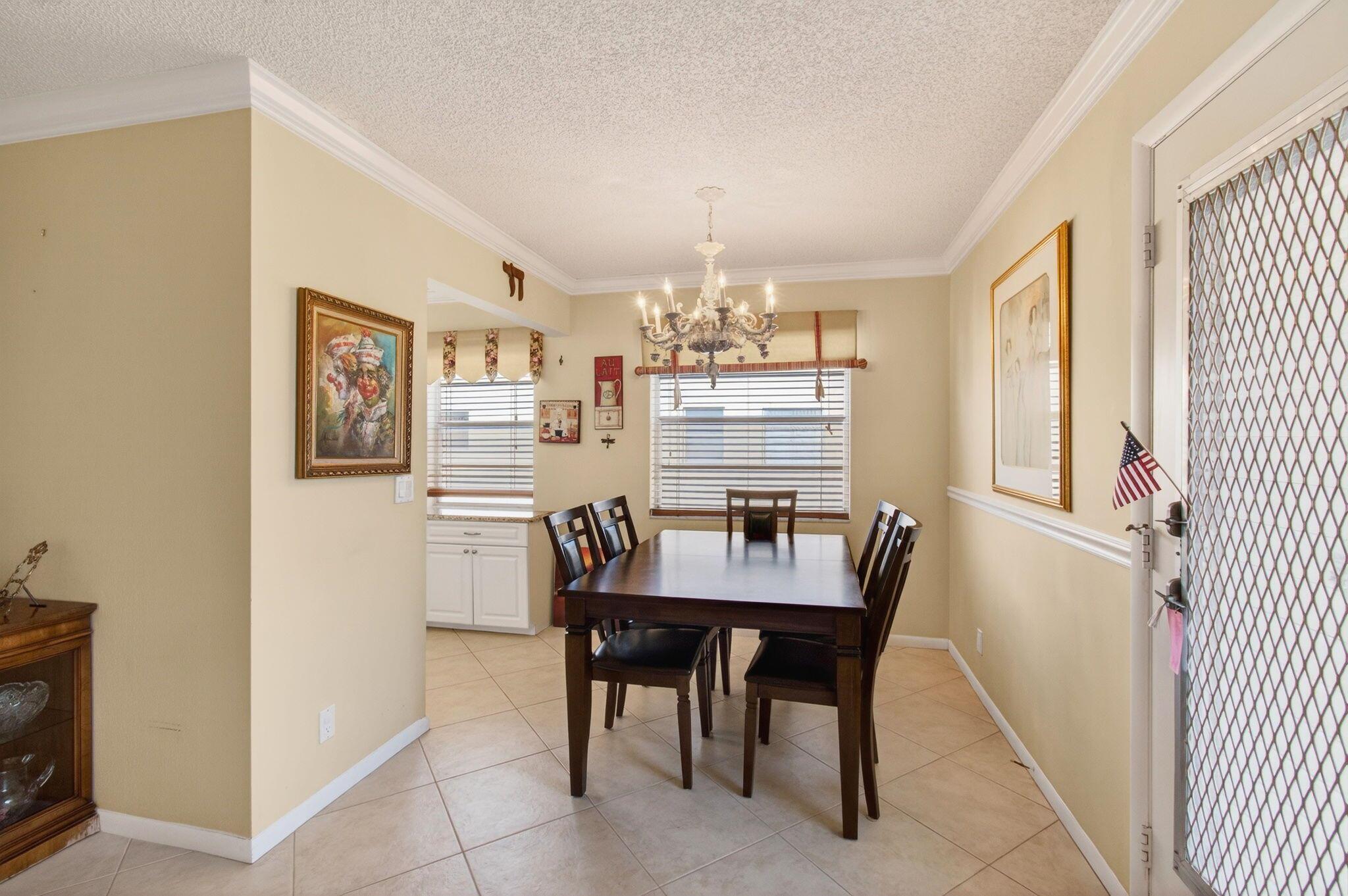 KINGS POINT - Residential