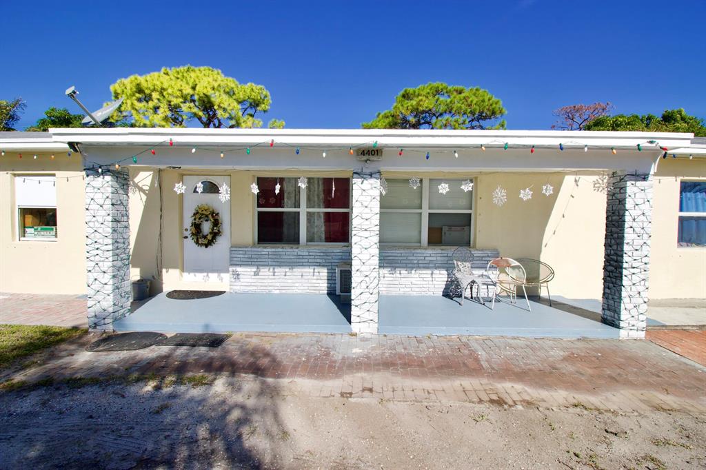 ACACIA VILLA - Residential