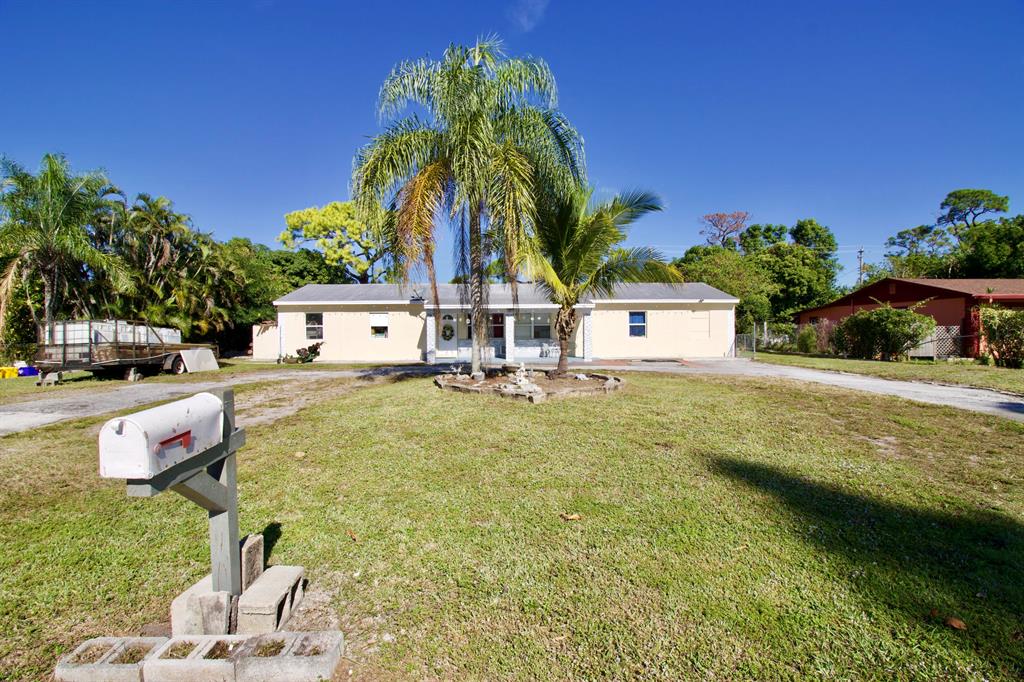 ACACIA VILLA - Residential