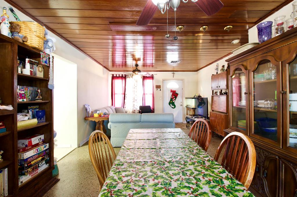 ACACIA VILLA - Residential