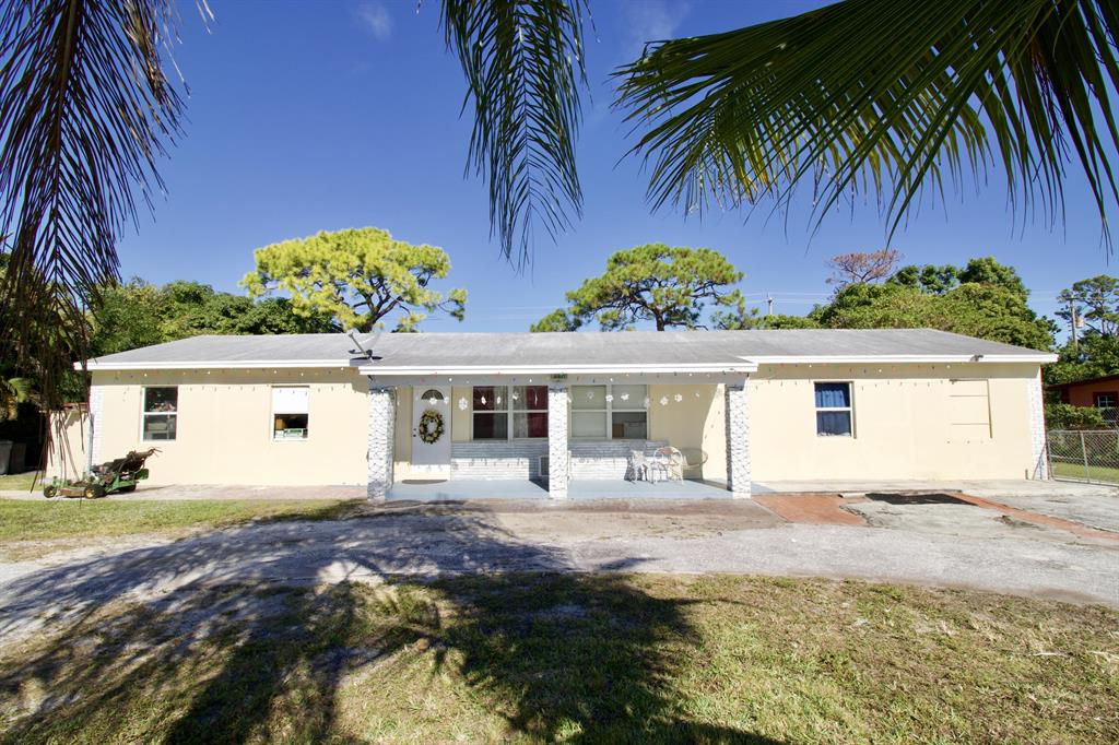 ACACIA VILLA - Residential