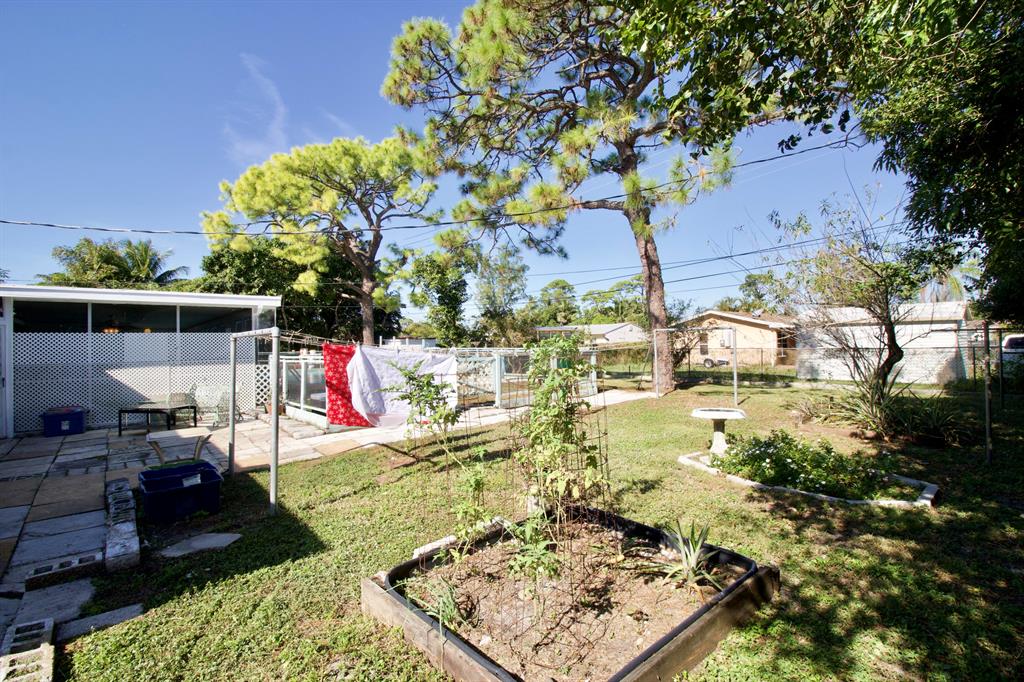 ACACIA VILLA - Residential