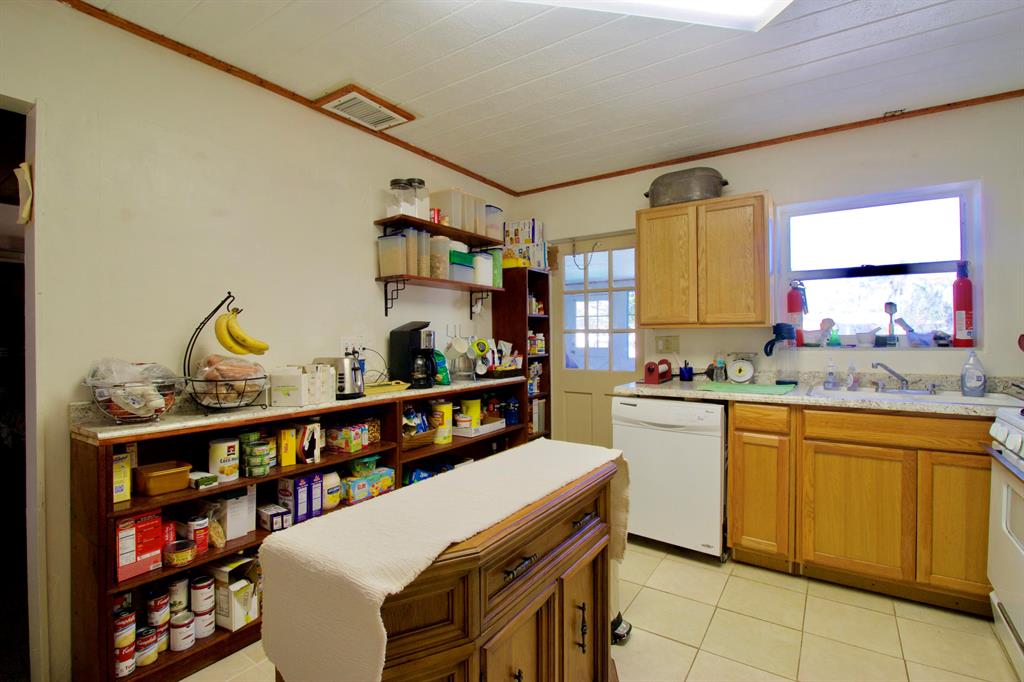 ACACIA VILLA - Residential