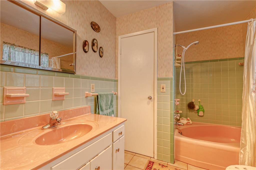 Lighthouse Point 3rd Sec - Residential