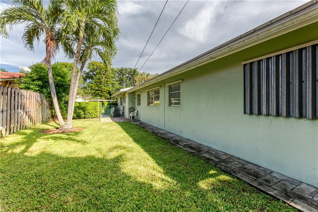 Lighthouse Point 3rd Sec - Residential
