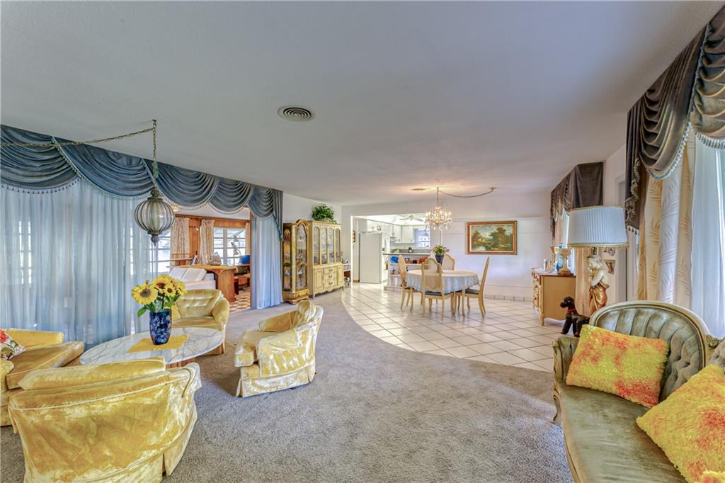 Lighthouse Point 3rd Sec - Residential