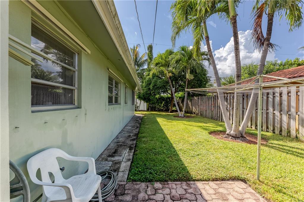 Lighthouse Point 3rd Sec - Residential