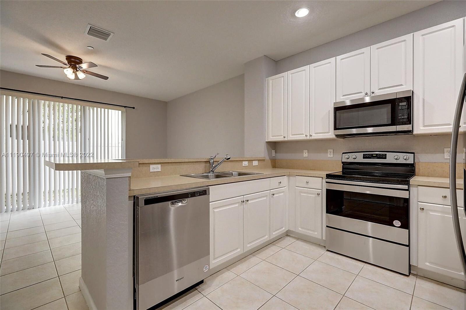 RIVER MARINA - Residential Lease