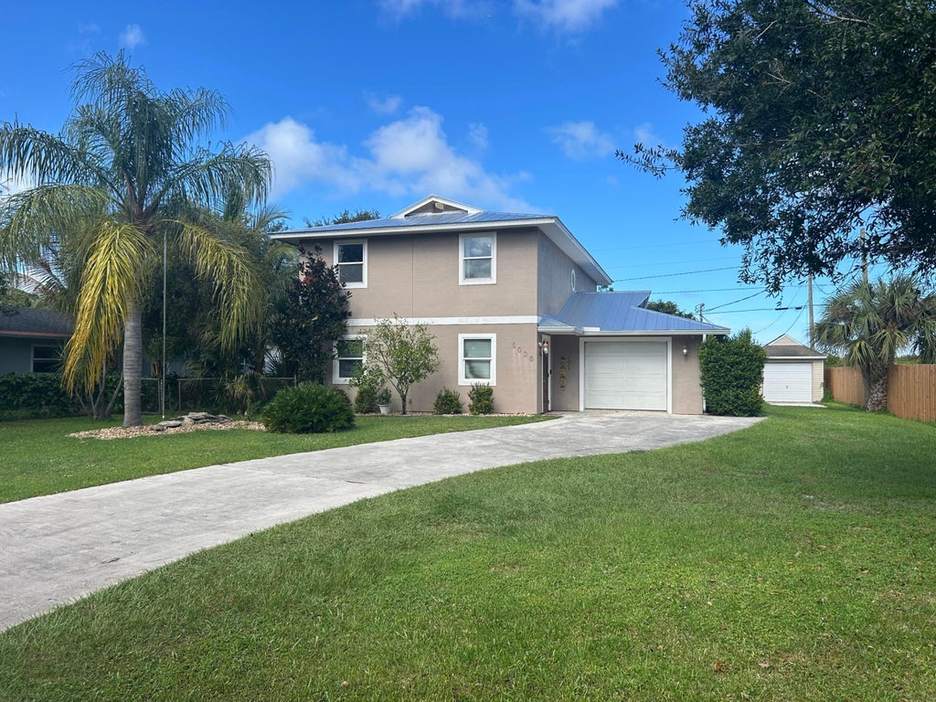 Photo of 5006 Sunset Boulevard, Fort Pierce, FL 34982 (MLS # R11013513)