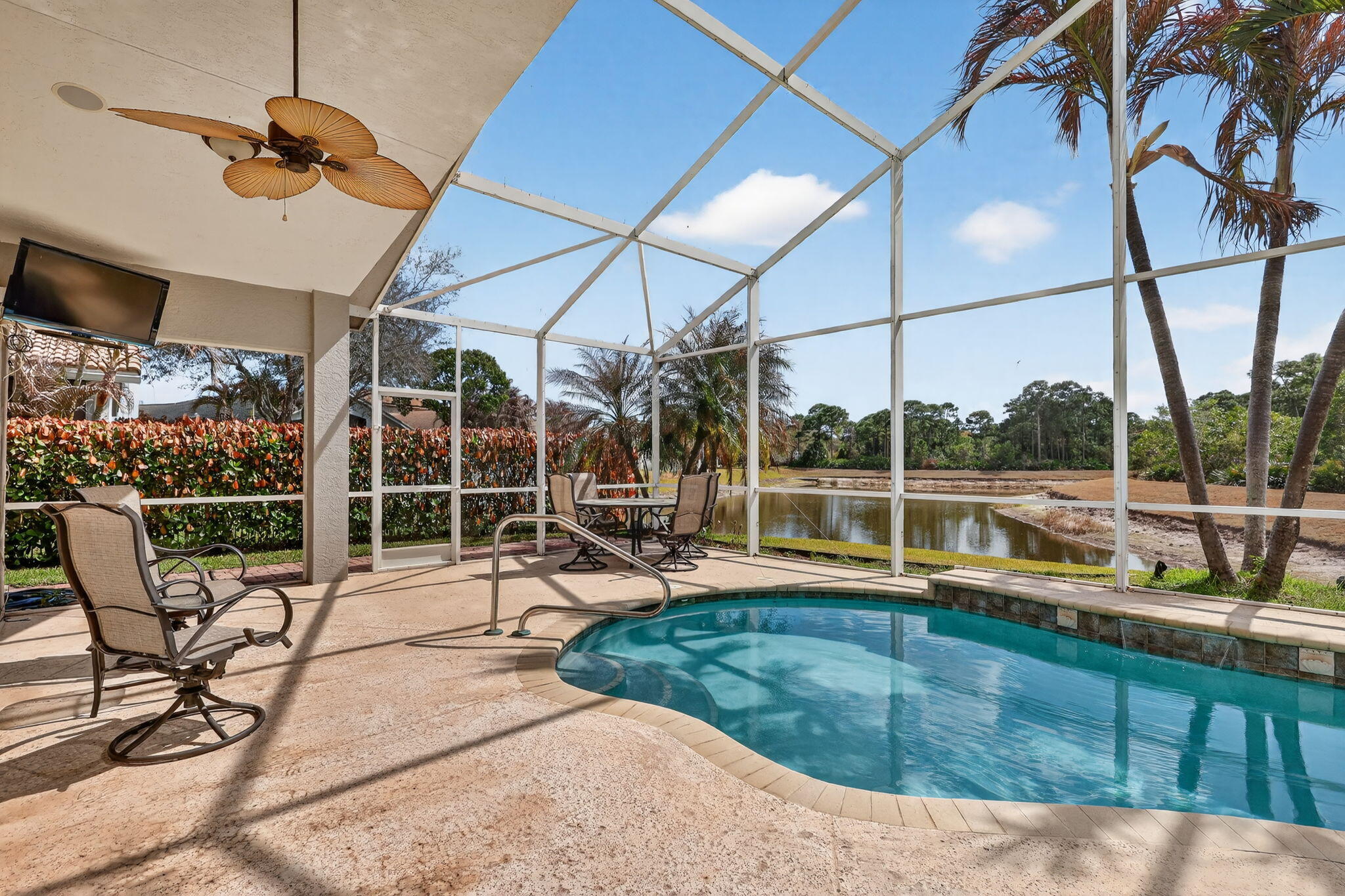 MARTINS CROSSING - Residential