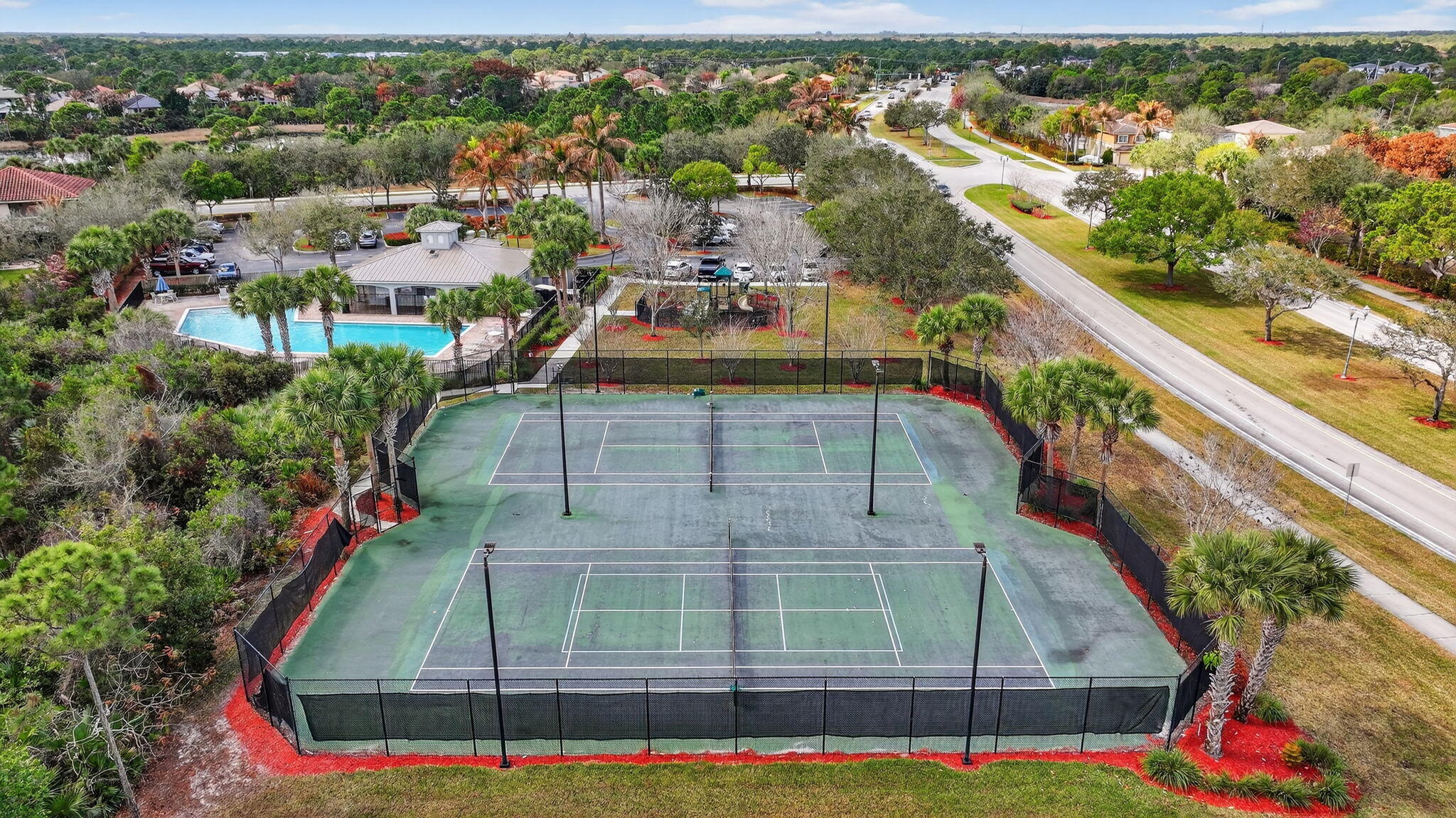 MARTINS CROSSING - Residential