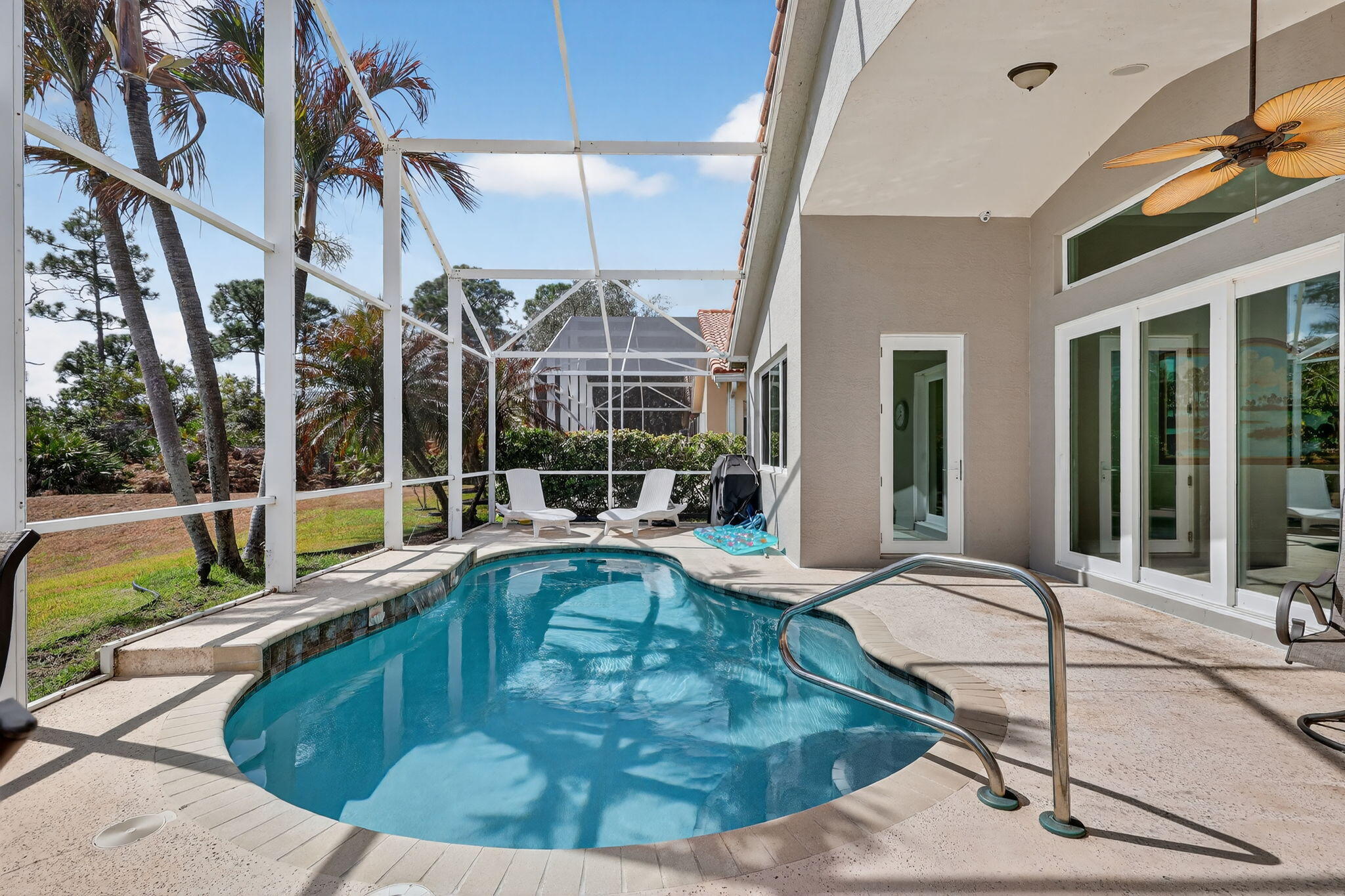 MARTINS CROSSING - Residential