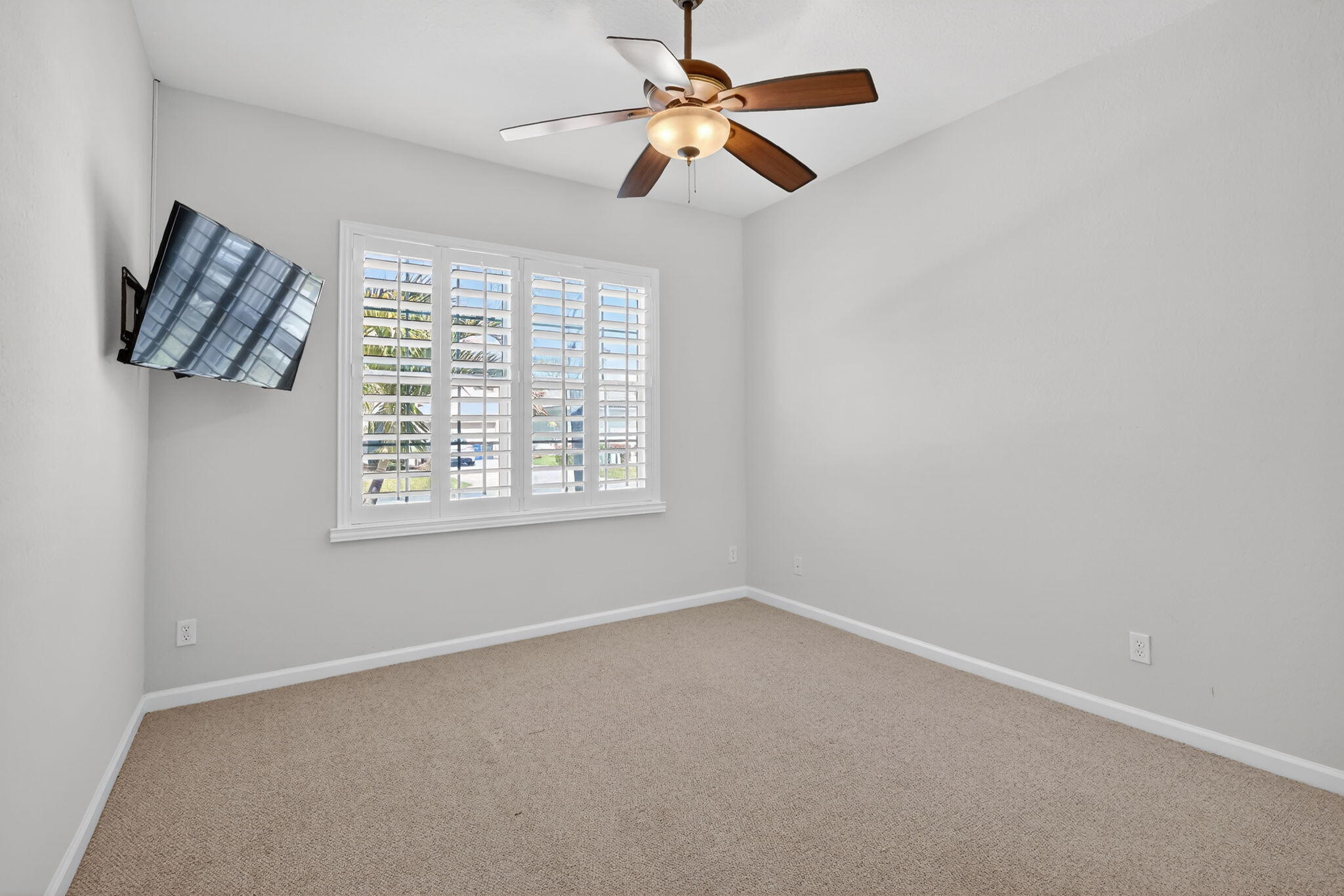 MARTINS CROSSING - Residential