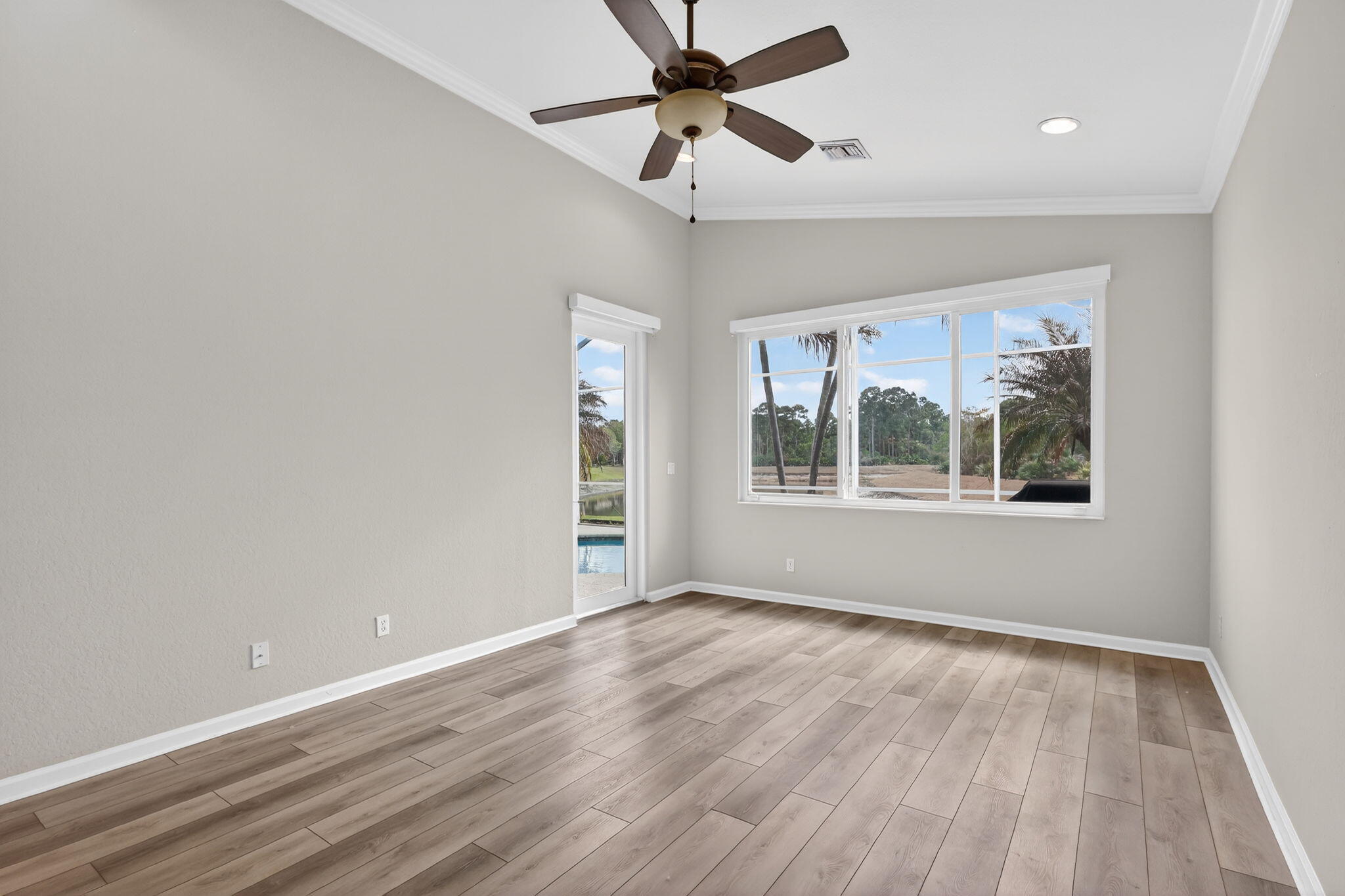 MARTINS CROSSING - Residential