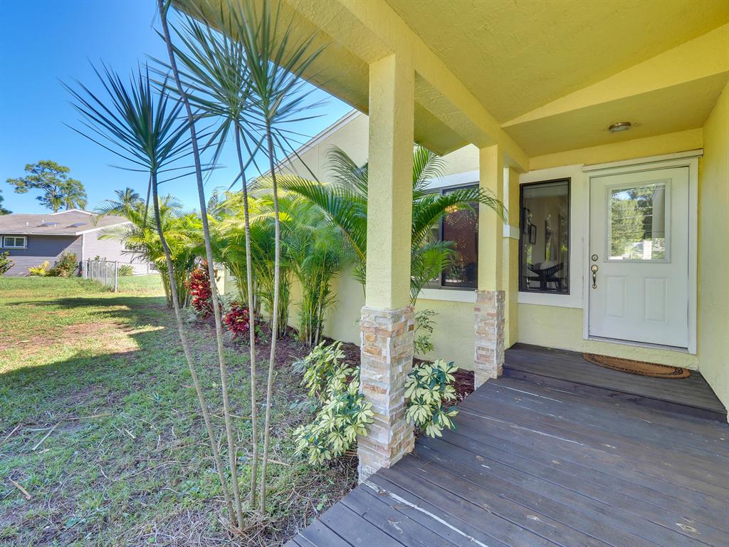 Photo of 6008 Seagrape Drive, Fort Pierce, FL 34982 (MLS # R10760987)