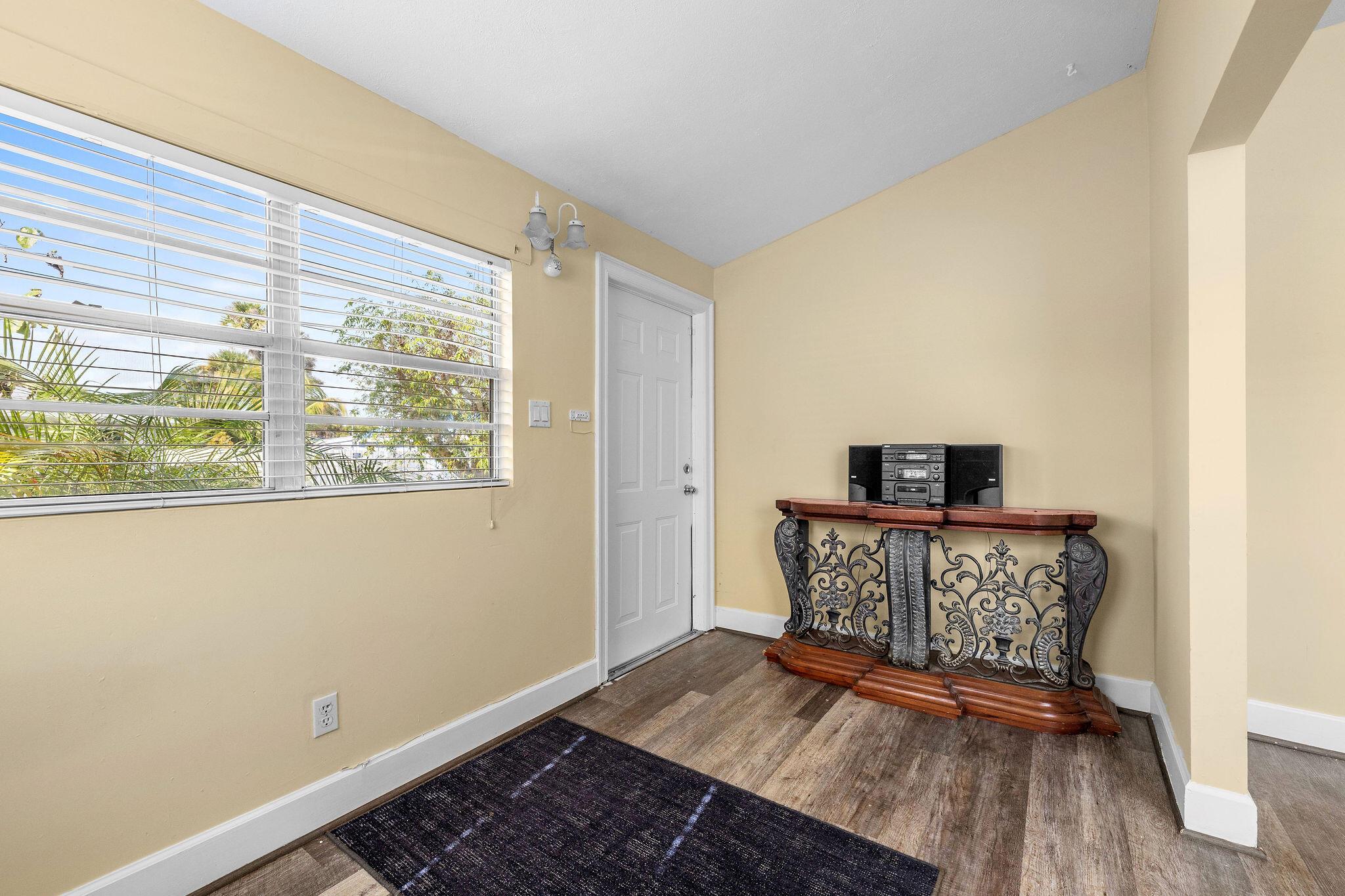 Little Dixie - Residential Lease