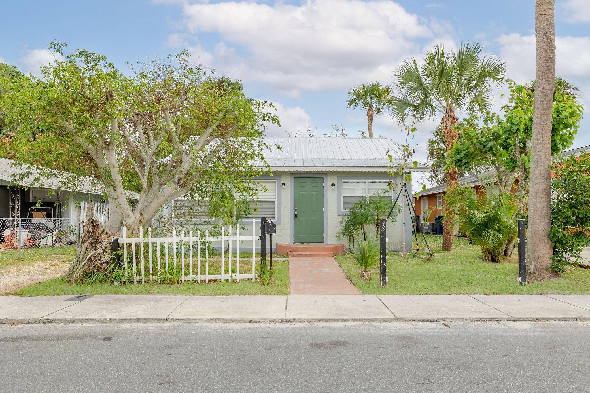 Little Dixie - Residential Lease