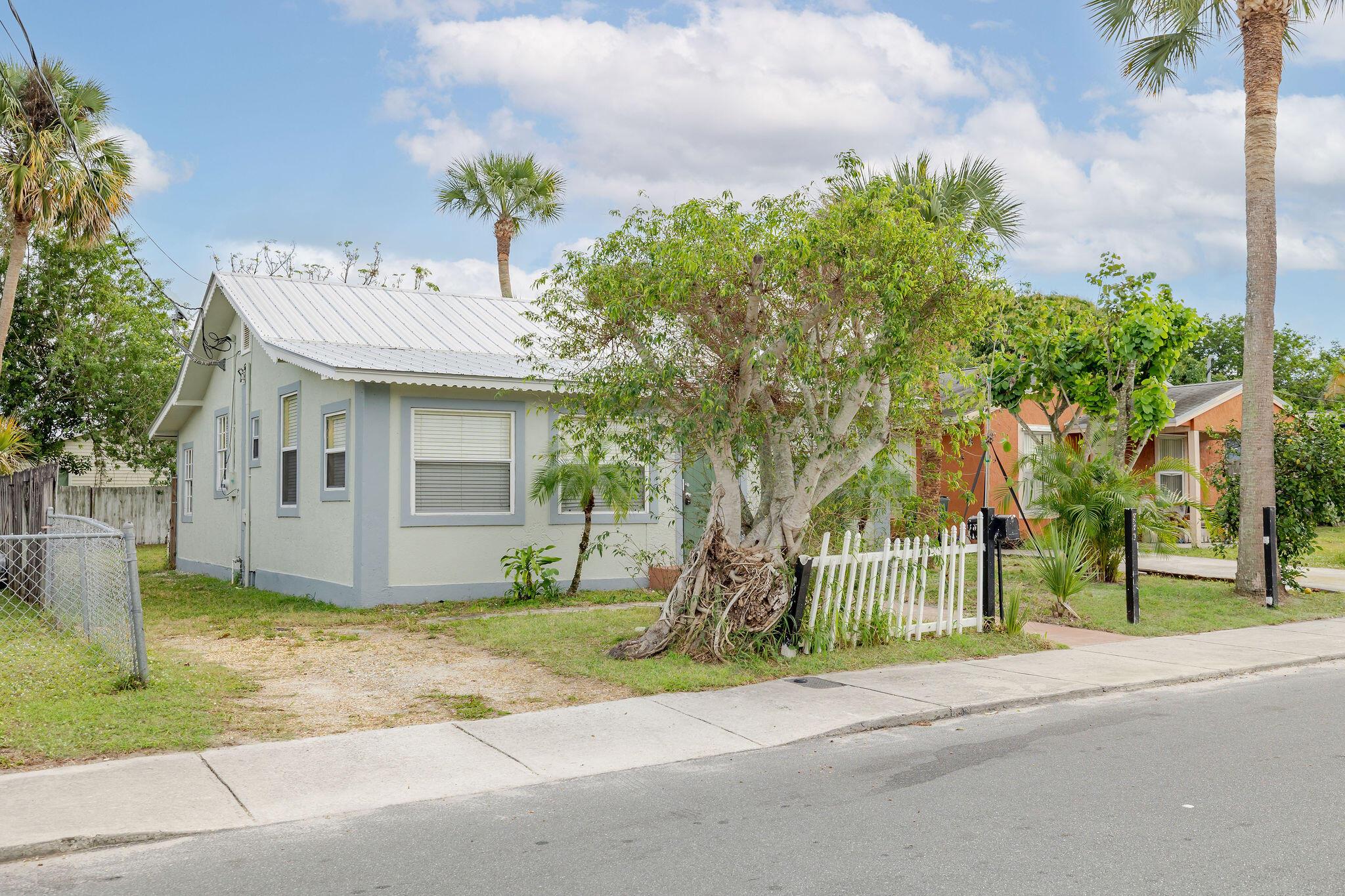 Little Dixie - Residential Lease