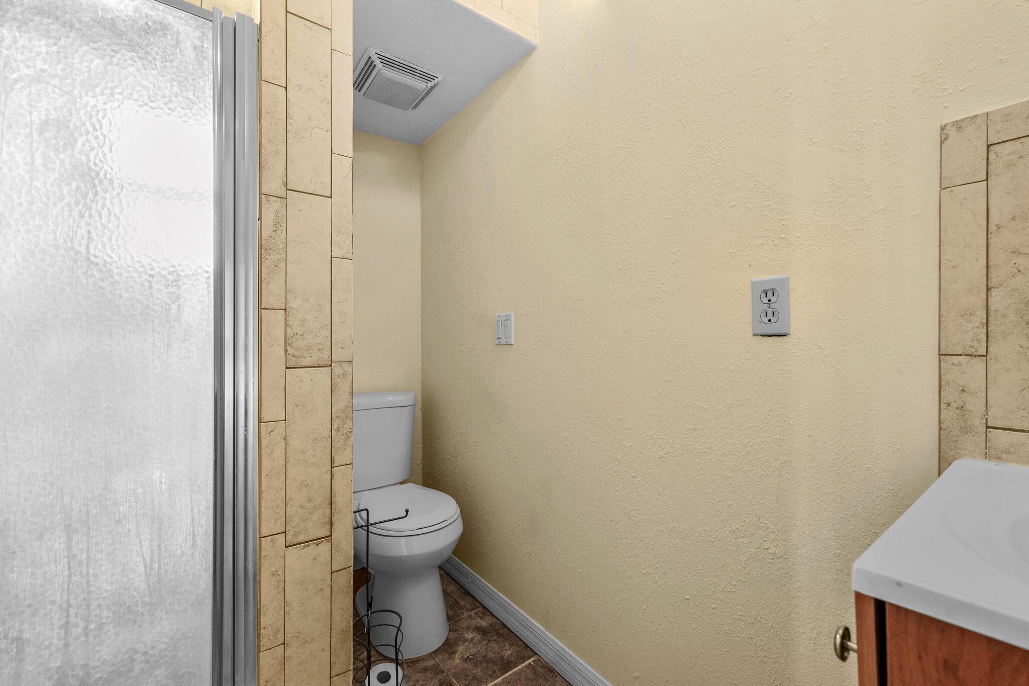 Little Dixie - Residential Lease