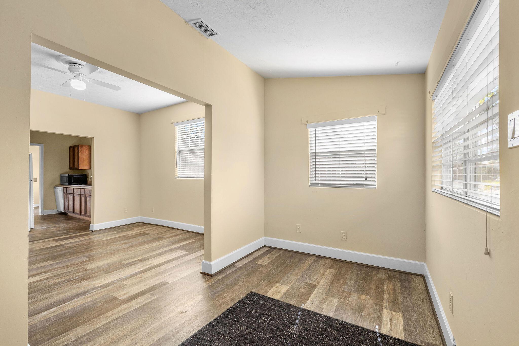 Little Dixie - Residential Lease