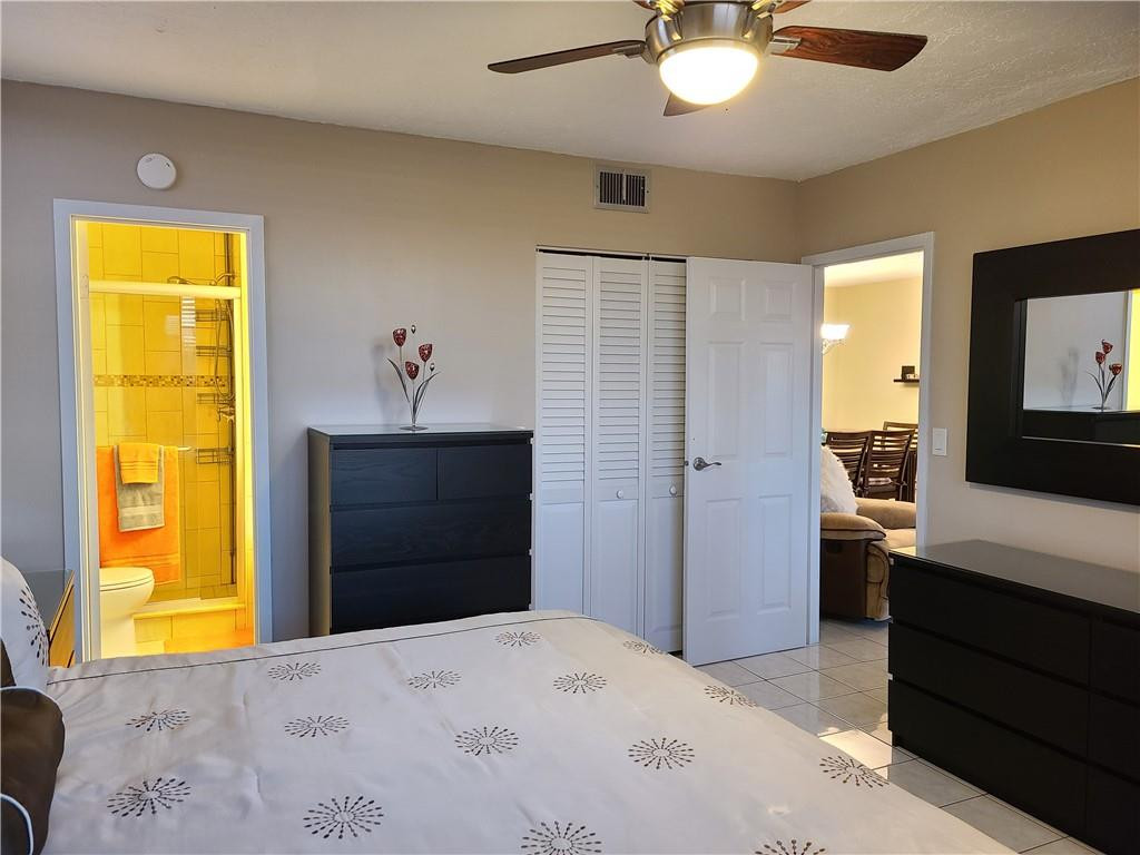 SOMERSET EIGHT - Residential