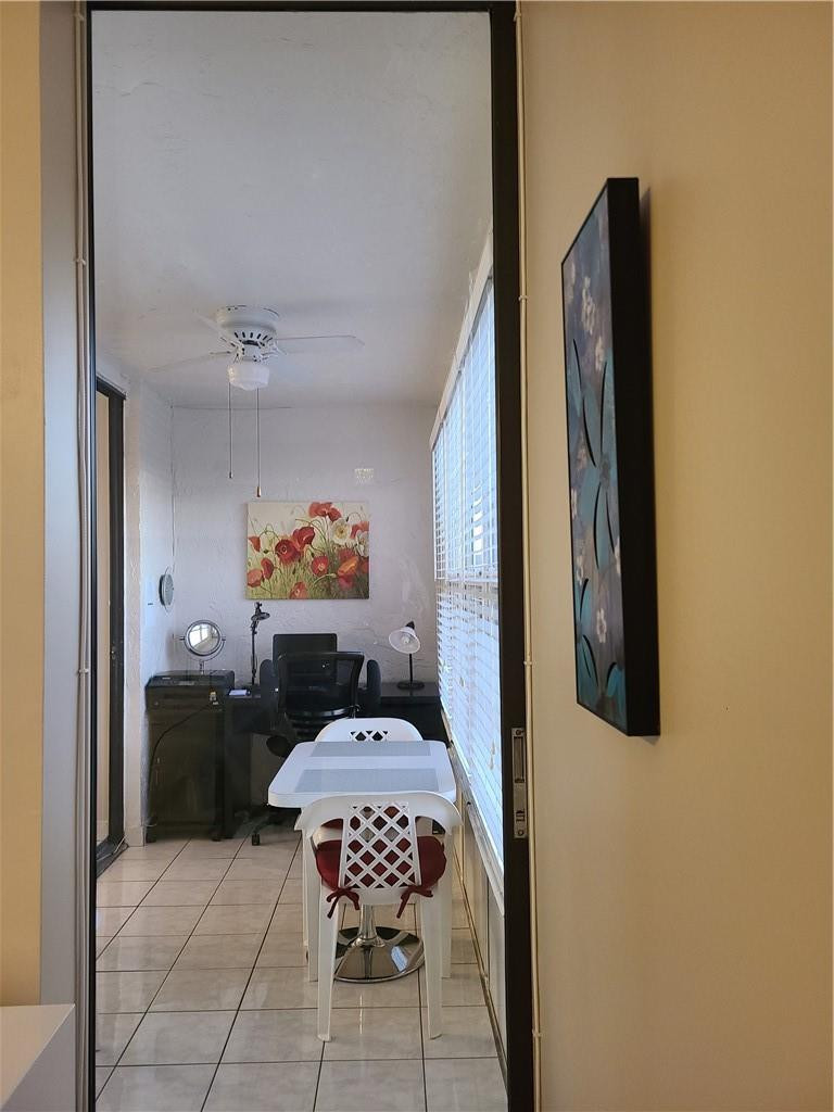 SOMERSET EIGHT - Residential