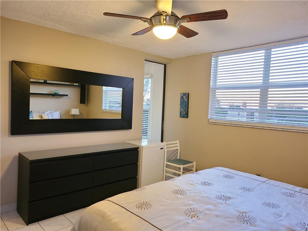 SOMERSET EIGHT - Residential