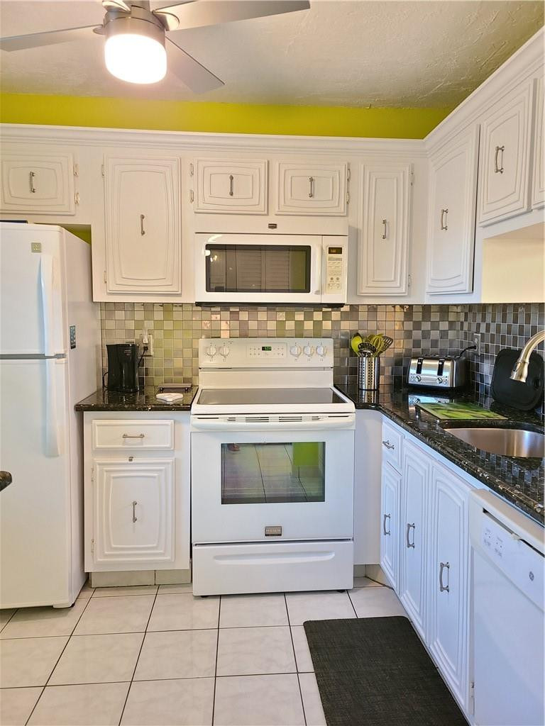 SOMERSET EIGHT - Residential