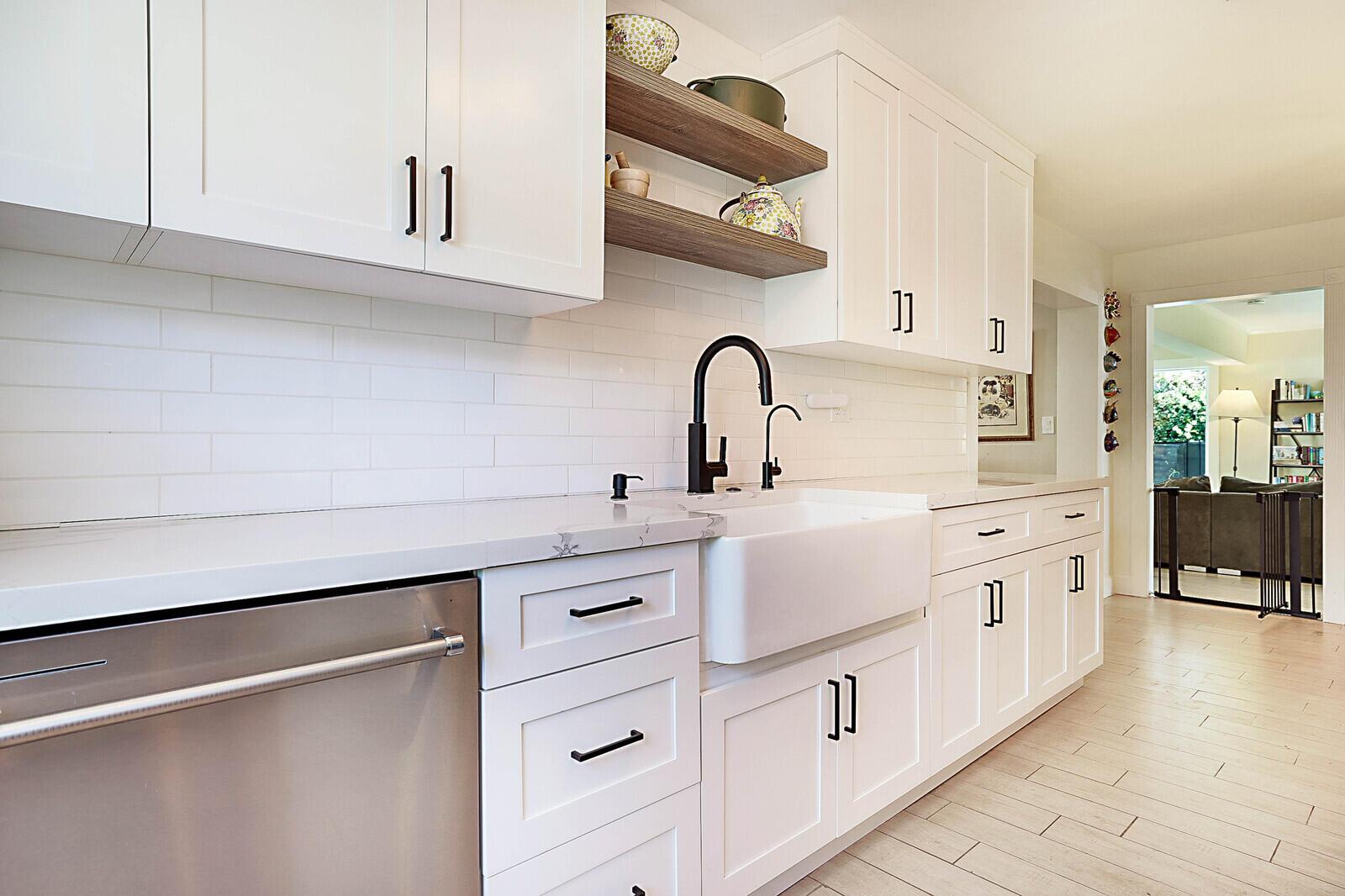 TUNISON PALMS SEC 1 - Residential Lease