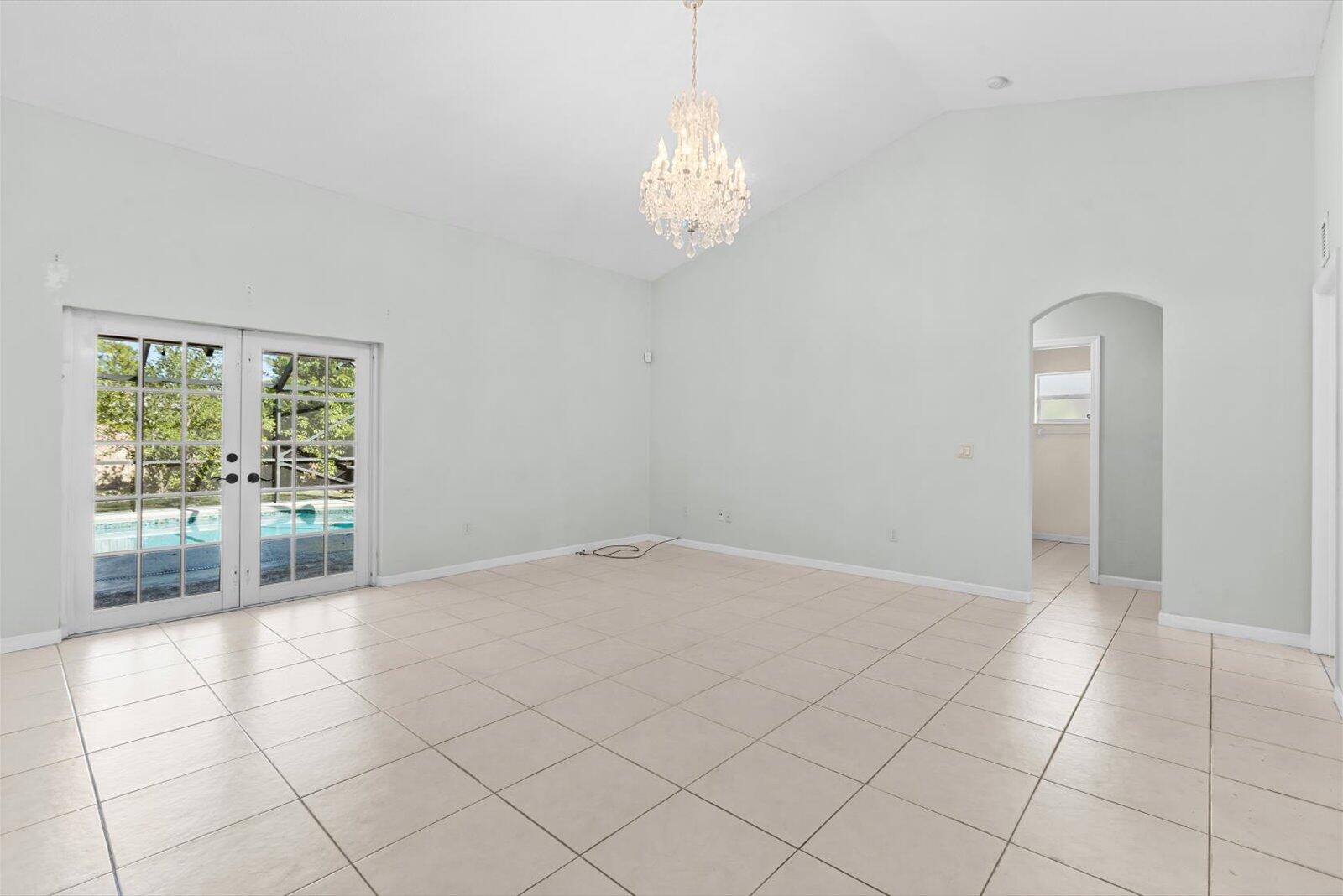 PORT ST LUCIE SECTION 21 - Residential