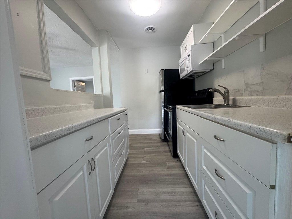 Photo of 828 NE 17th Avenue #1, Fort Lauderdale, FL 33304 (MLS # F10544007)