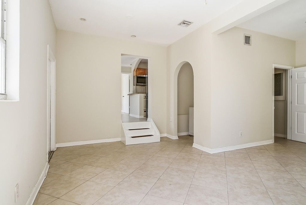 Photo of 215 S Federal Highway #2 Rear, Lake Worth Beach, FL 33460 (MLS # B26017393)