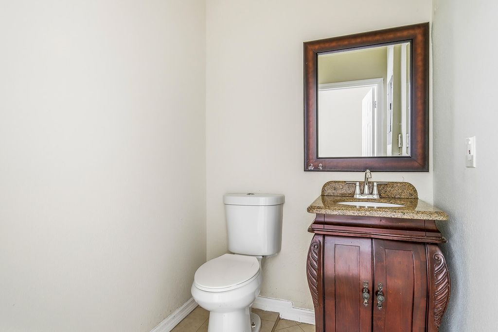 Photo of 215 S Federal Highway #2 Rear, Lake Worth Beach, FL 33460 (MLS # B26017393)