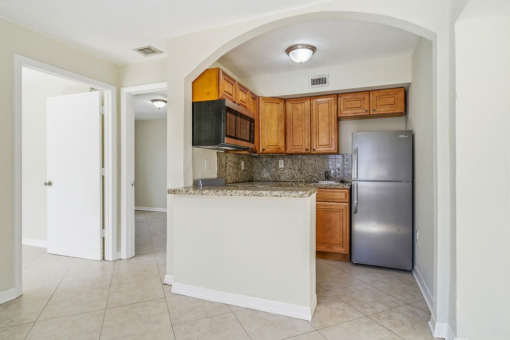 Photo of 215 S Federal Highway #2 Rear, Lake Worth Beach, FL 33460 (MLS # B26017393)